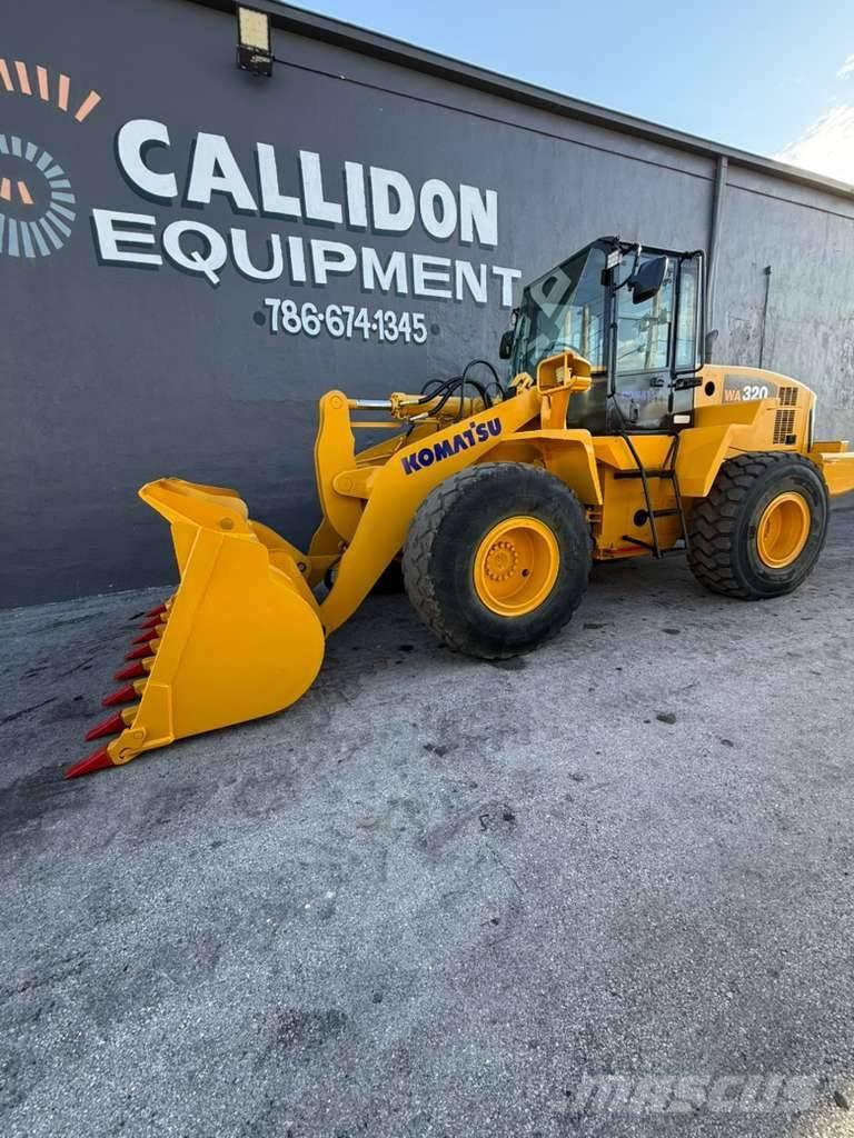 Komatsu WA 320-5L Фронтальні навантажувачі