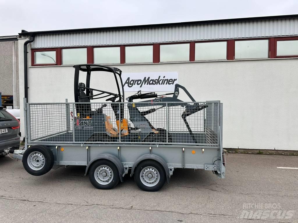 GiANT G1100 Багатофункціональне обладнання для вантажних і землекопальних робіт