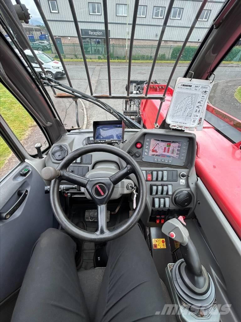 Manitou MRT 2550 Телескопічні навантажувачі