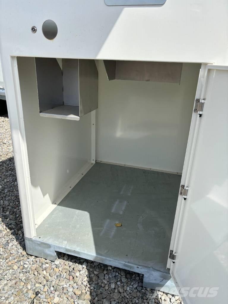  Recylingstation PET Комунальна техніка - Інші