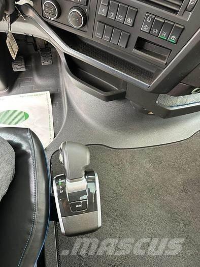 Volvo FH500 Тягачі