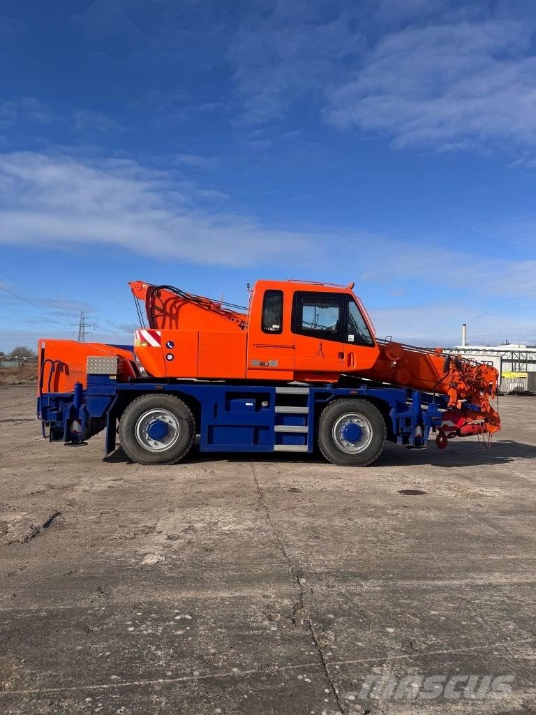 Kato CR 200 Ri автокрани