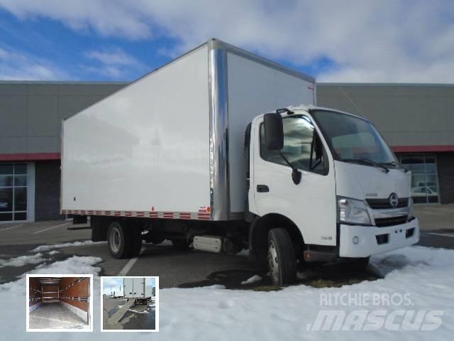 Hino 195 Панельні фургони