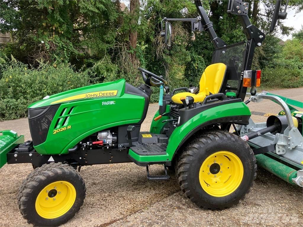 John Deere 2026R Трактори