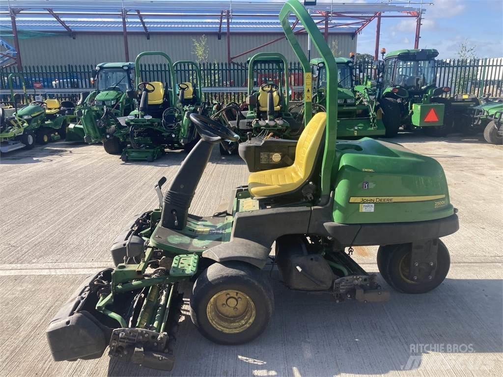John Deere 2500EH Walk-behind косарка
