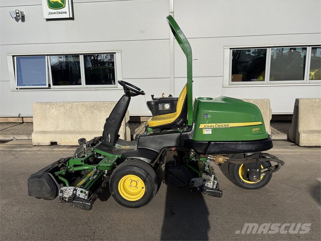 John Deere 2550 Walk-behind косарка
