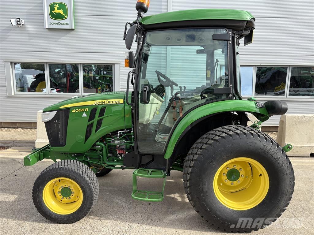 John Deere 4066R Трактори