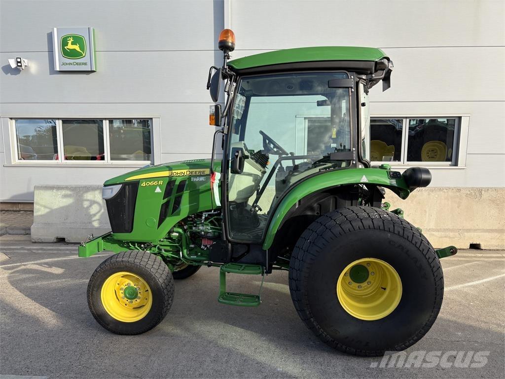 John Deere 4066R Трактори