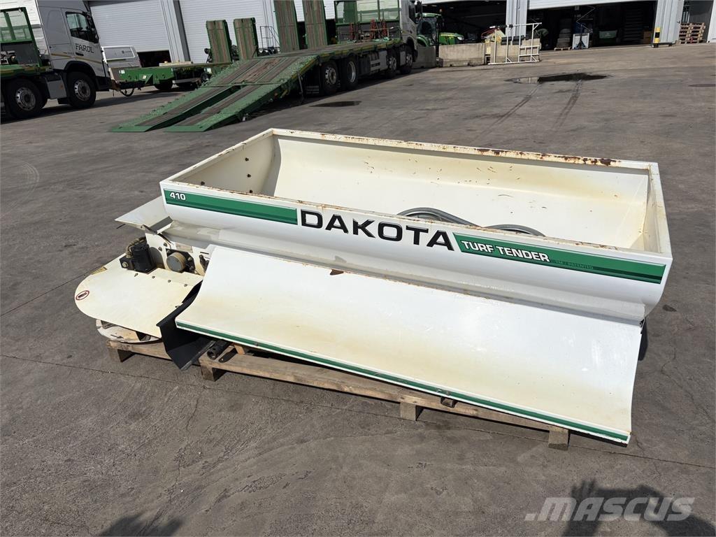 John Deere 410 Комунальна техніка - Інші