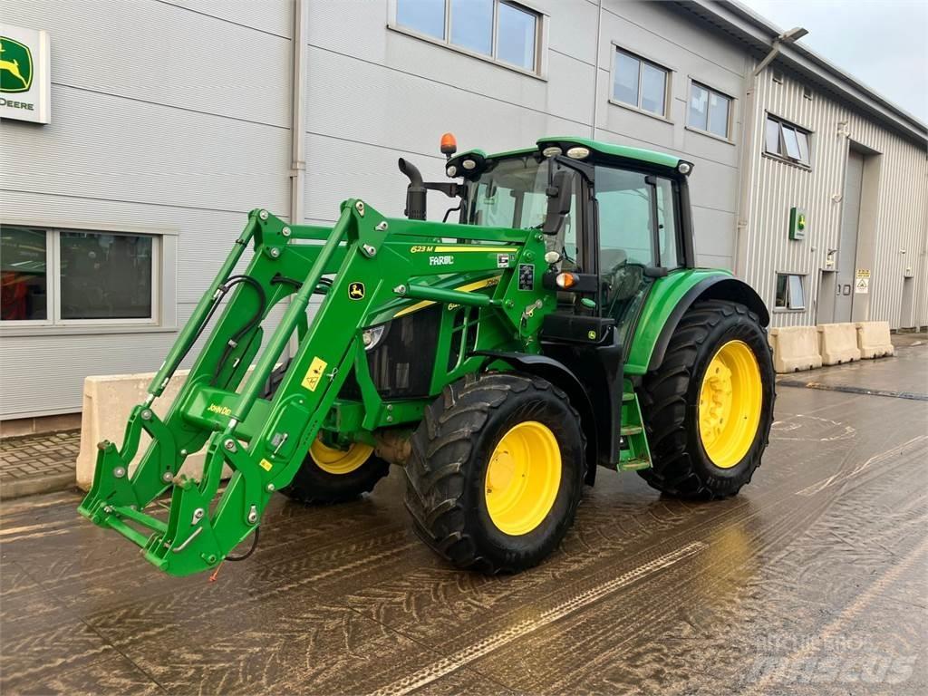 John Deere 6120M Трактори