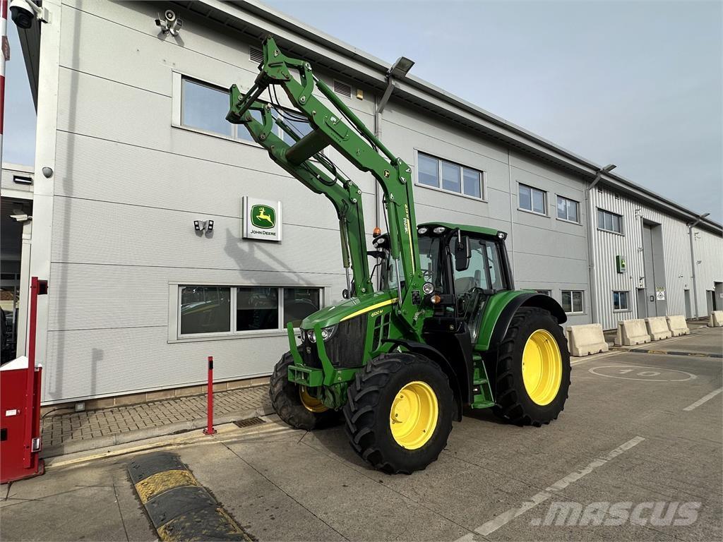 John Deere 6120M Трактори