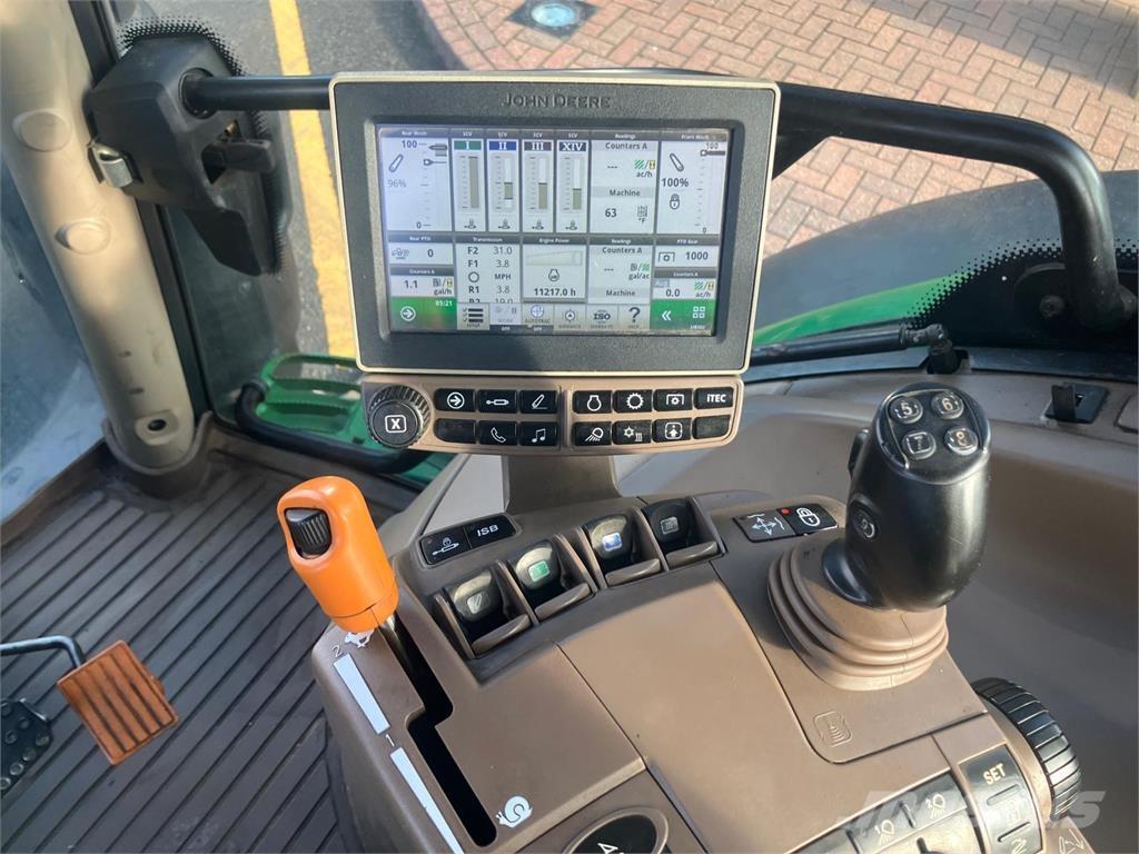 John Deere 6145R Трактори