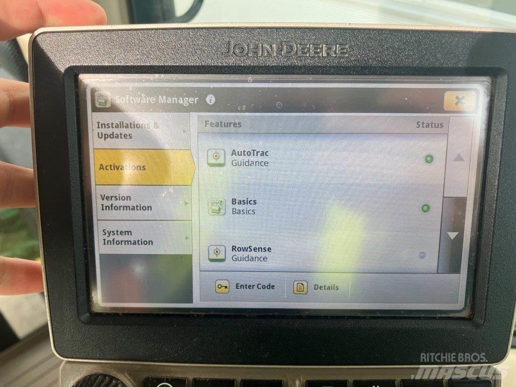 John Deere 6175R Трактори