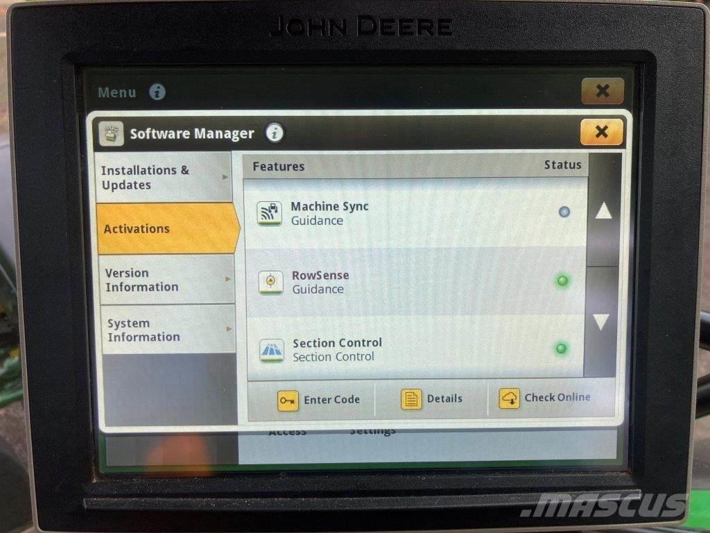 John Deere 6R 215 Трактори