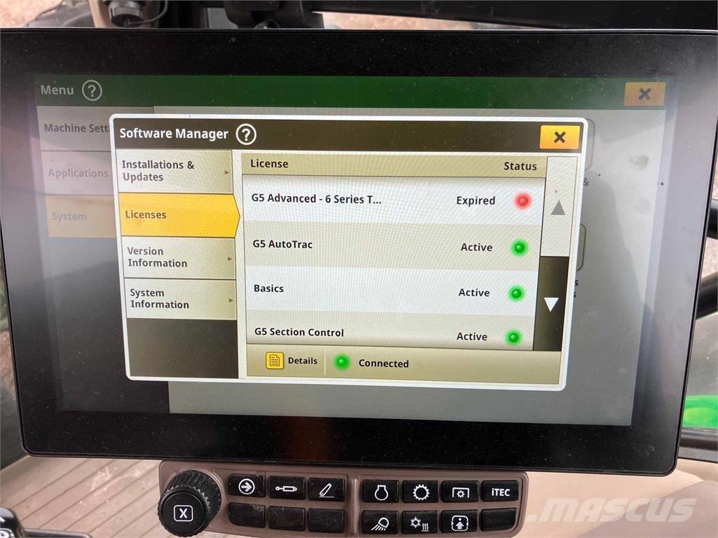 John Deere 6R 215 Трактори