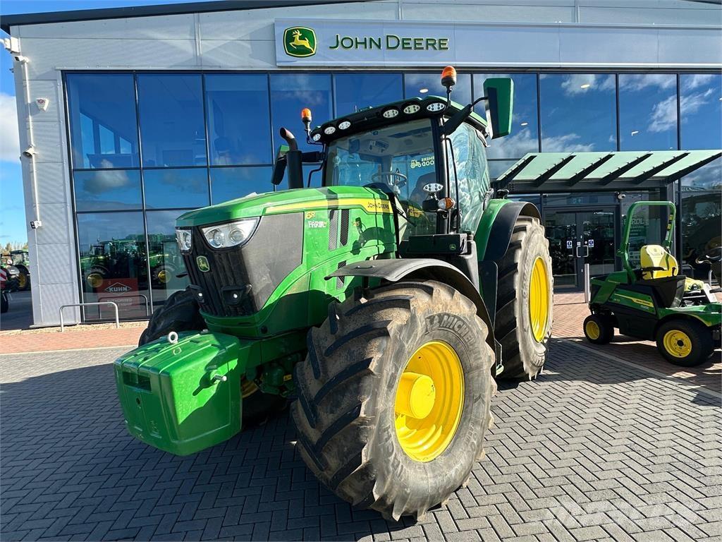 John Deere 6R 215 Трактори