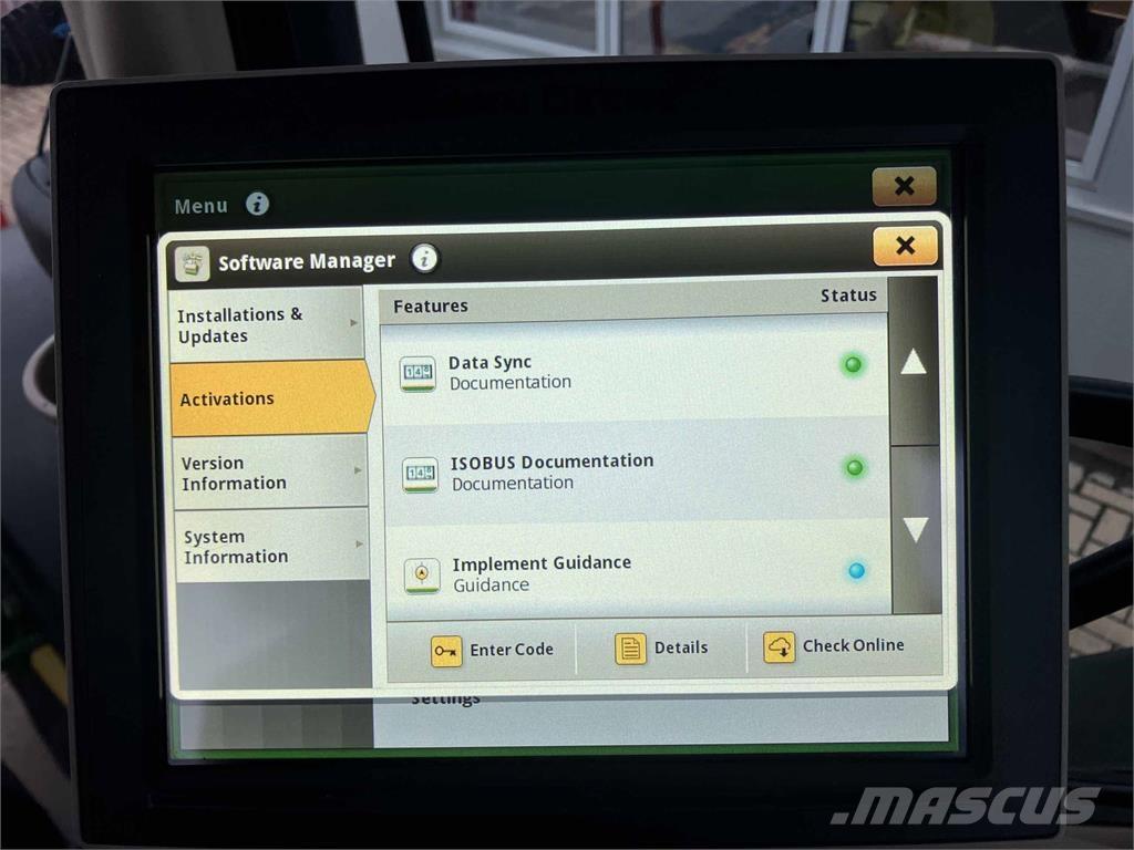 John Deere 6R 250 Трактори