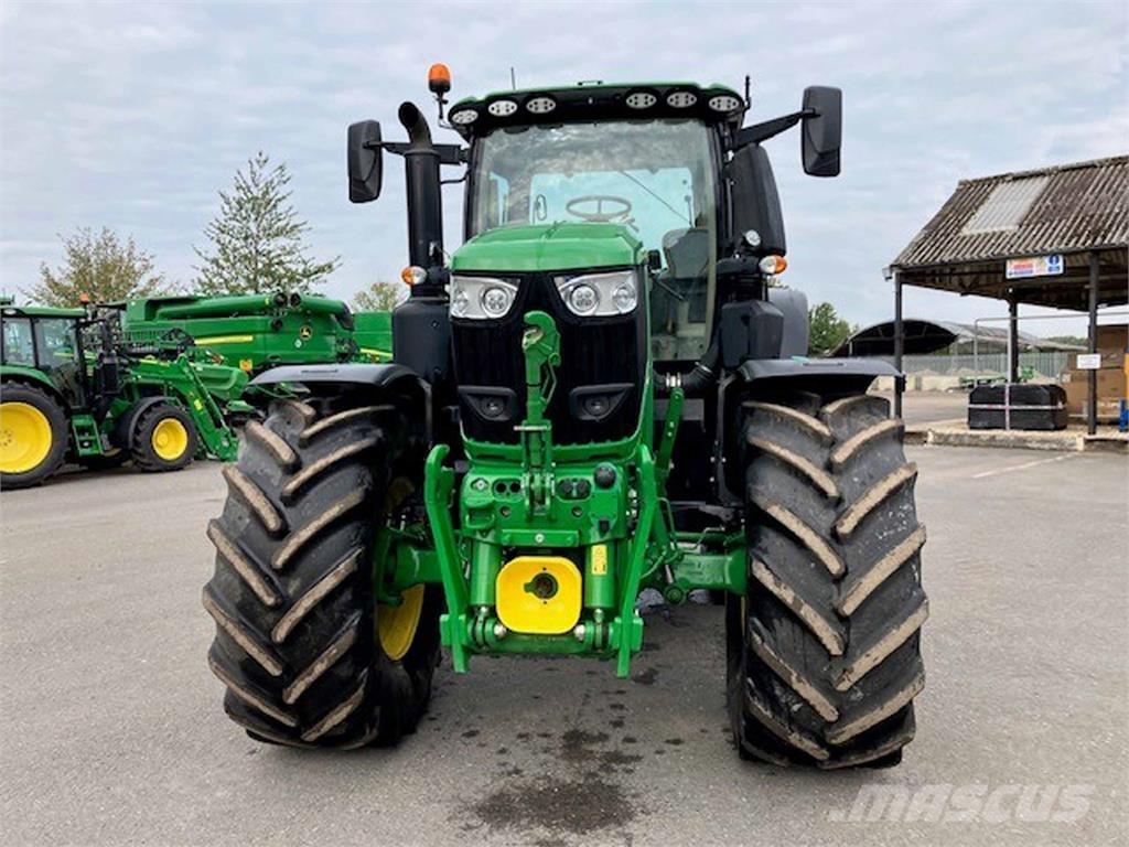 John Deere 6R 250 Трактори