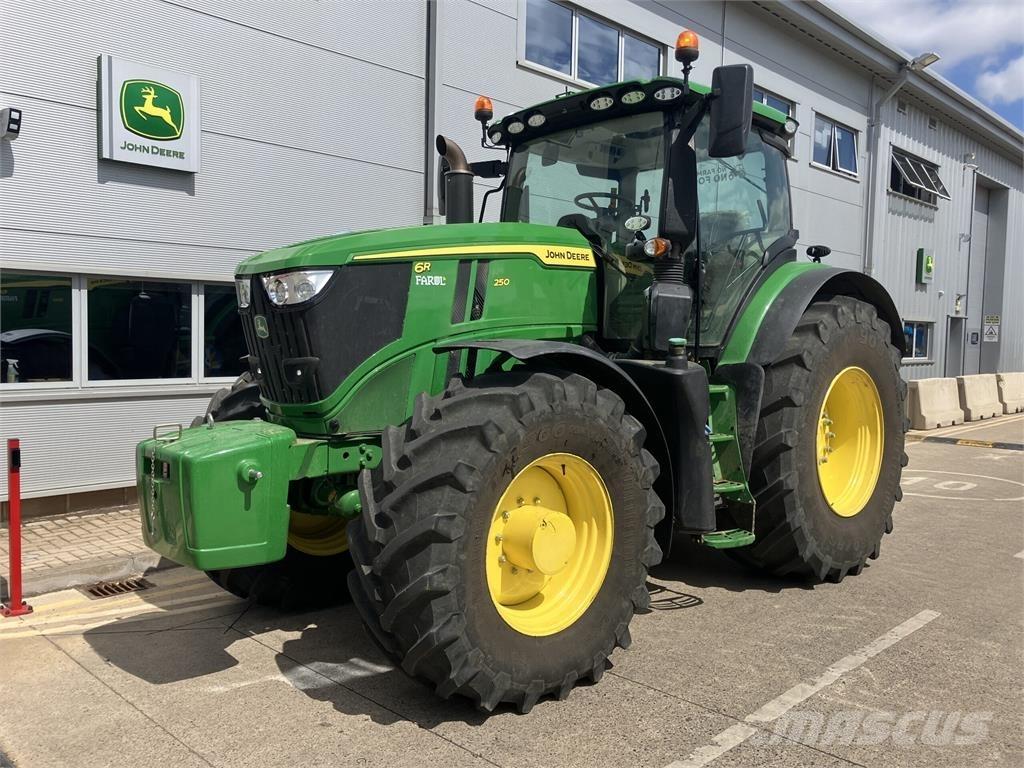 John Deere 6R 250 Трактори
