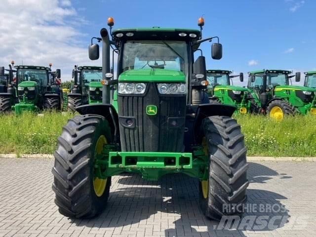 John Deere 7230R Трактори