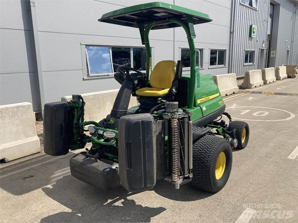 John Deere 7500AE Walk-behind косарка