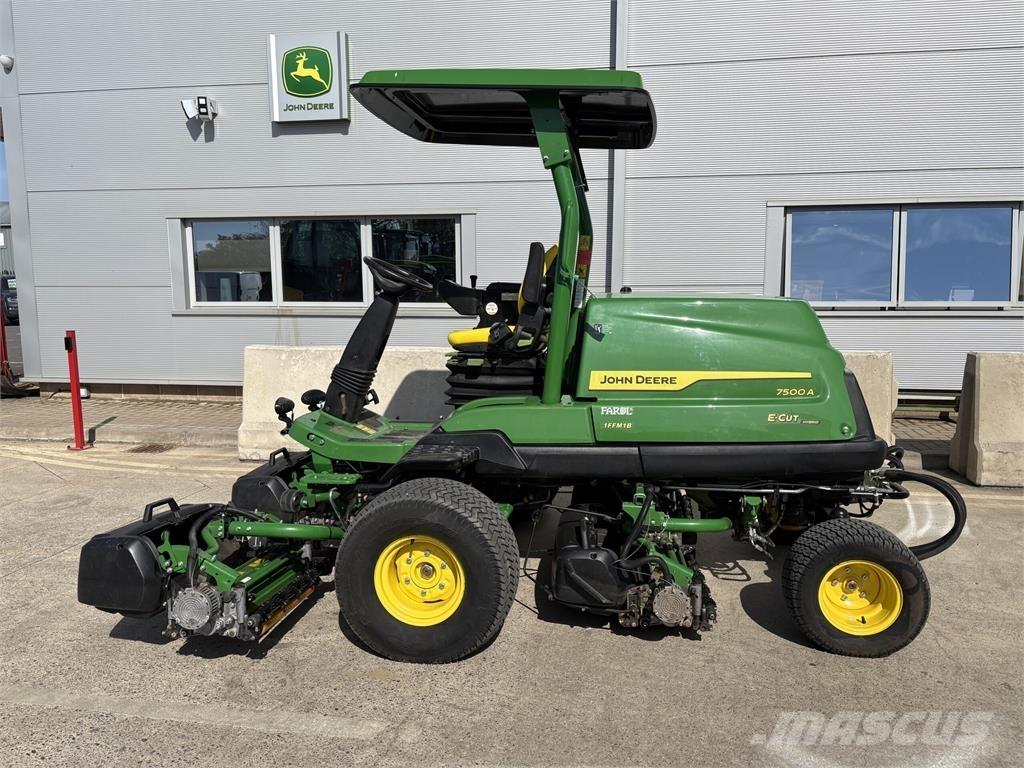 John Deere 7500AE Walk-behind косарка