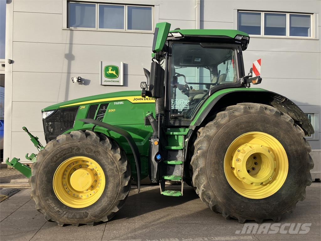 John Deere 7R 330 Трактори