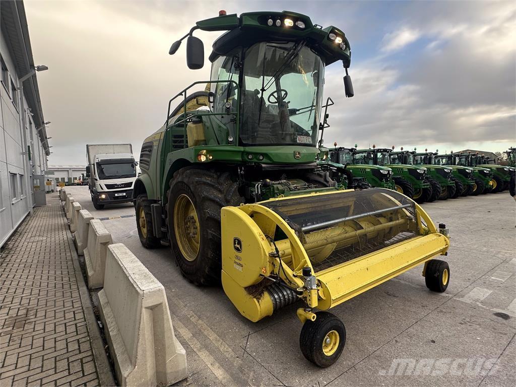 John Deere 8600i Кормозбиральні комбайни