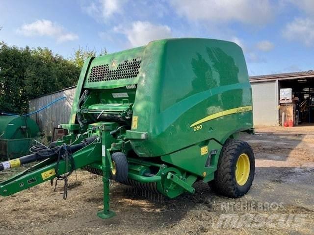 John Deere 960 Тюкові прес-підбирачі