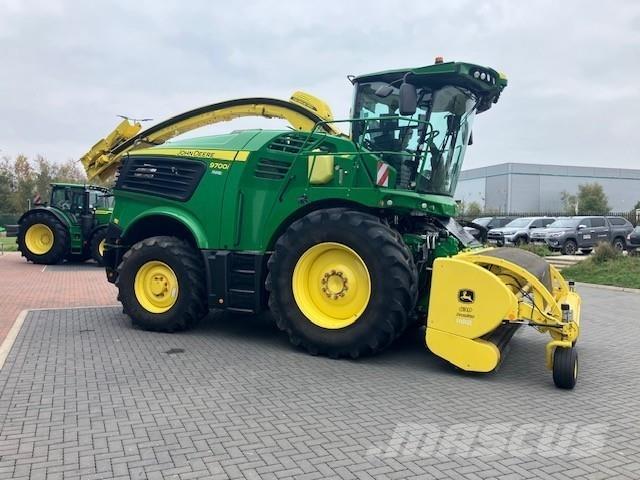 John Deere 9700i Зернозбиральні комбайни