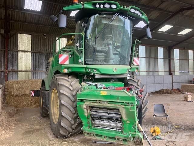 John Deere 9900 Кормозбиральні комбайни