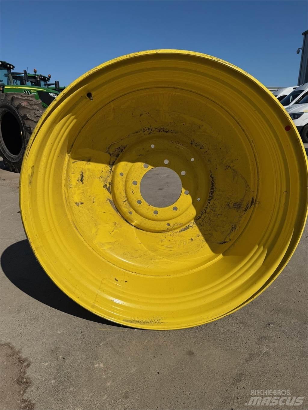 John Deere Example Колеса
