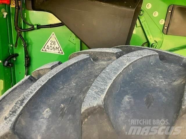 John Deere S690 TM Зернозбиральні комбайни