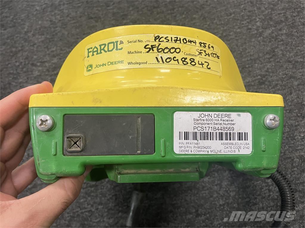 John Deere SF6000 Високоточні сівалки