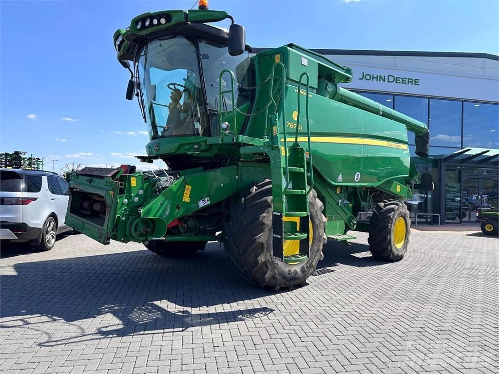 John Deere T670i HM Зернозбиральні комбайни