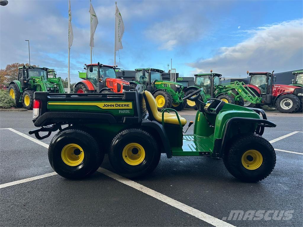 John Deere TH6x4 Підсобні машини