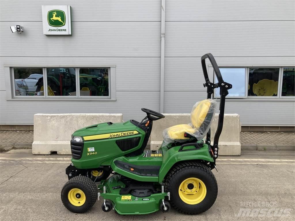 John Deere X940 Самохідні газонокосарки