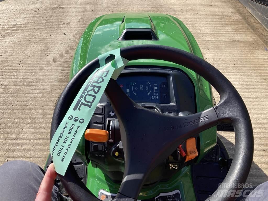 John Deere X950R Самохідні газонокосарки