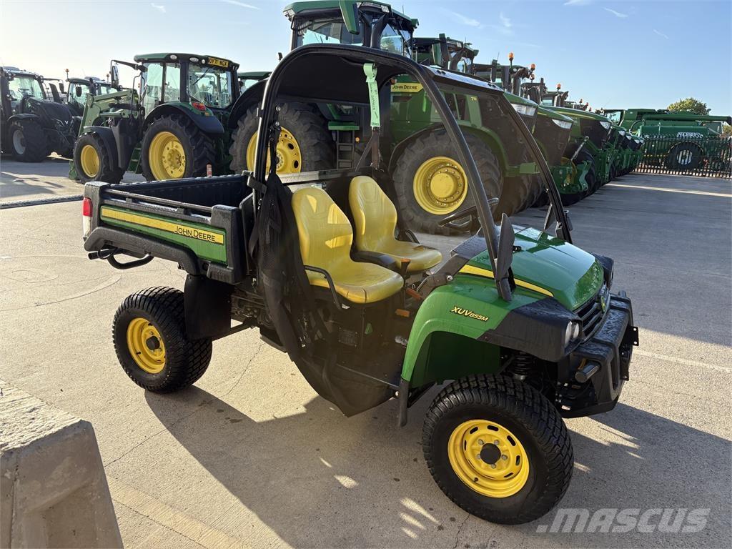 John Deere XUV855M Підсобні машини
