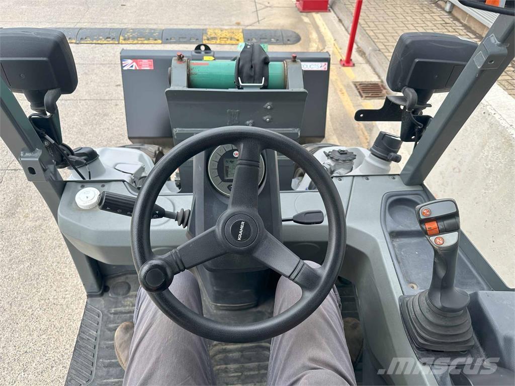 Kramer KL14.5 Телескопічний навантажувач