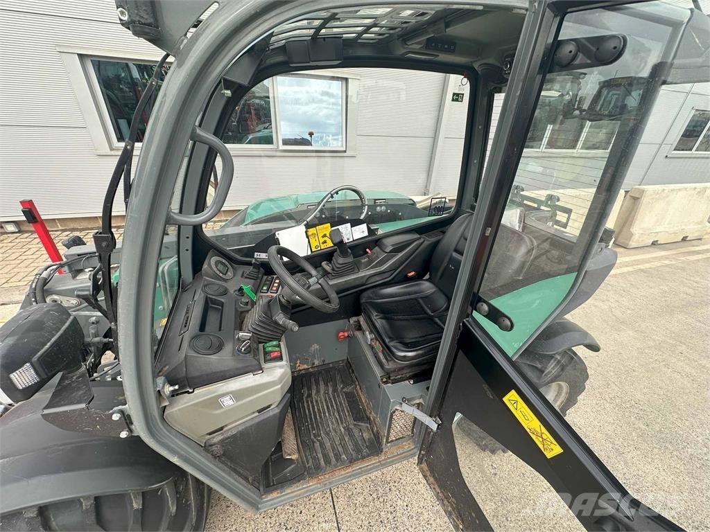 Kramer KT144 Телескопічний навантажувач