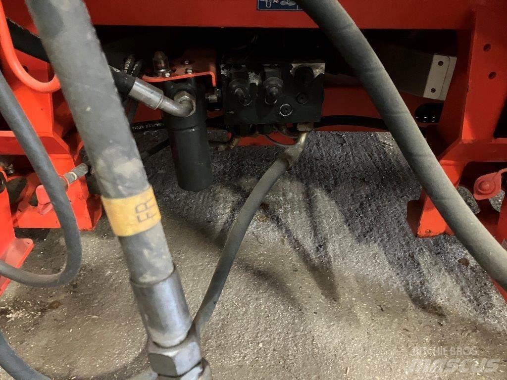 Kuhn Axis 50.2 HEMCW Самохідні обприскувачі