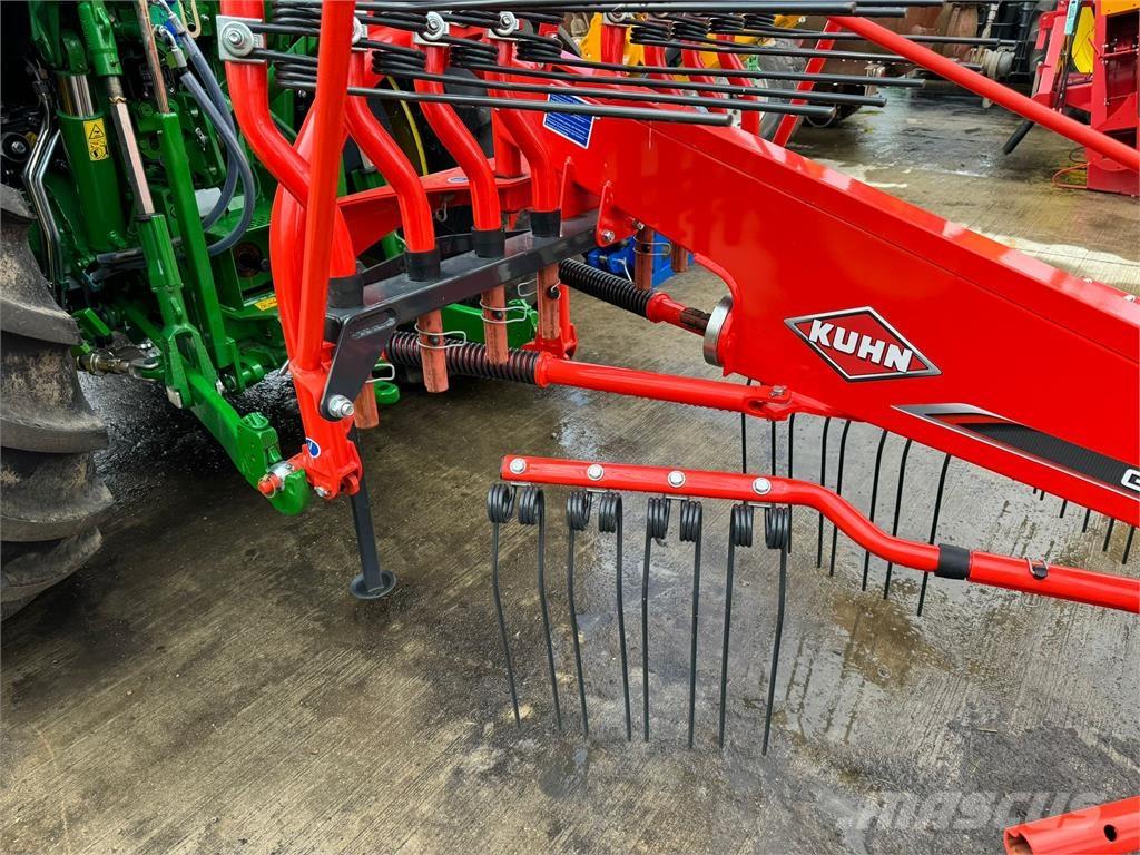 Kuhn GA 4201 Граблі і сінозворушувачі