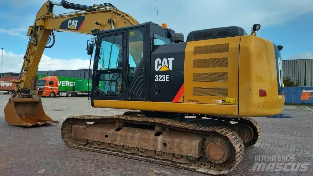 CAT 323 EL Гусеничні екскаватори