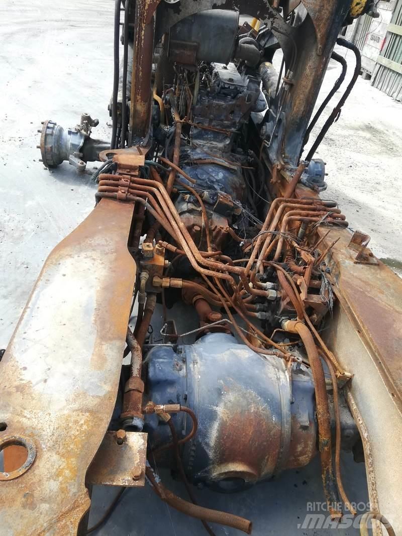 Fermec 860 Трактори