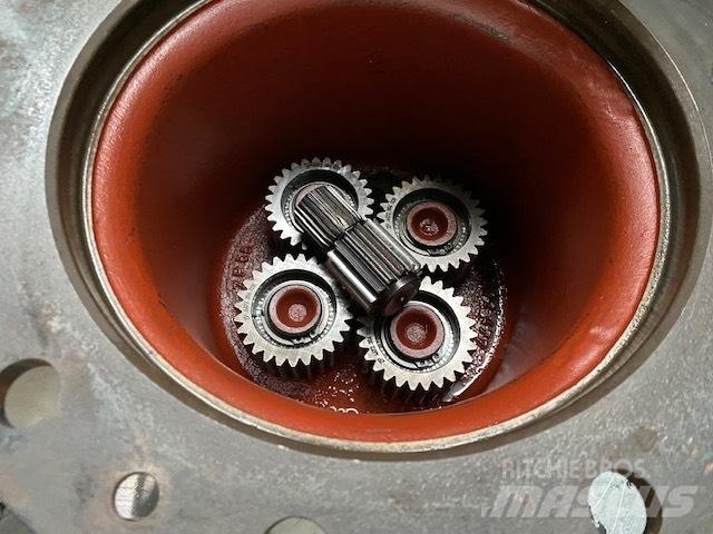 CAT M315 FINAL DRIVE Осі