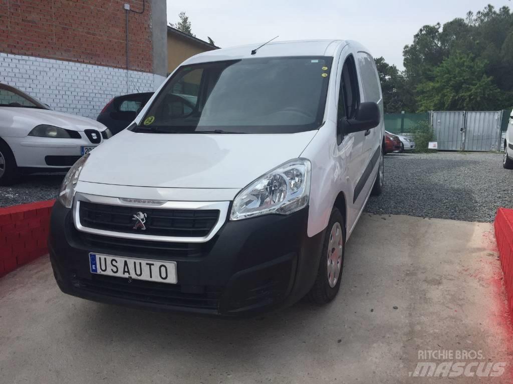 Peugeot Partner Панельні фургони