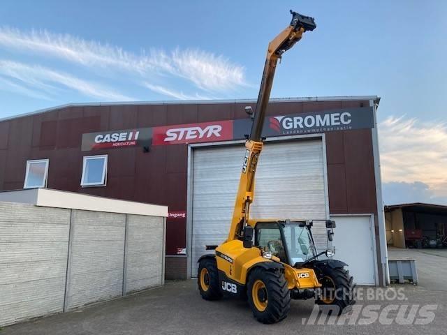 JCB 530-60 Телескопічний навантажувач