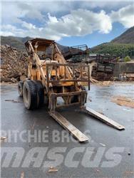 Komatsu SD25-1 Річ-трак із високим підйомом