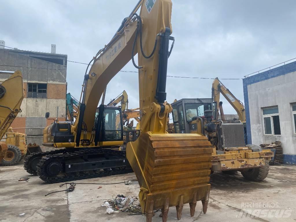 CAT 336 D Гусеничні екскаватори